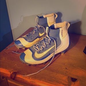 Nike Huarache baseball cleats